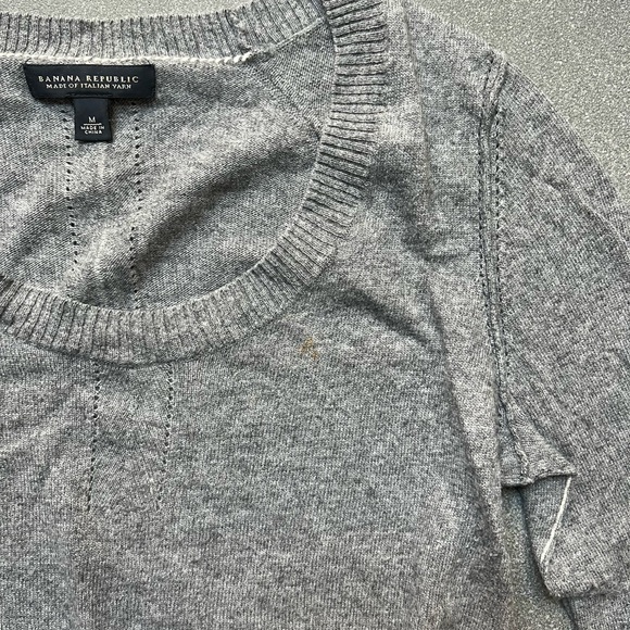 Y2K Banana Republic grey crew neck sweater - Picture 2 of 4